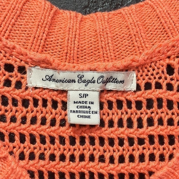 AMERICAN EAGLE OUTFITTERS cut out knit orange short sleeve sweater Size Small - Picture 4 of 5